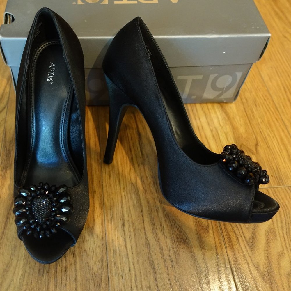 Apt 9 Arden Black Satin Jeweled Peep Toe High Pump